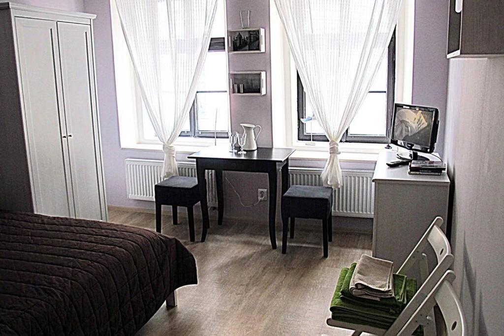 Romantic Apartment In The Historic Center Praag Buitenkant foto